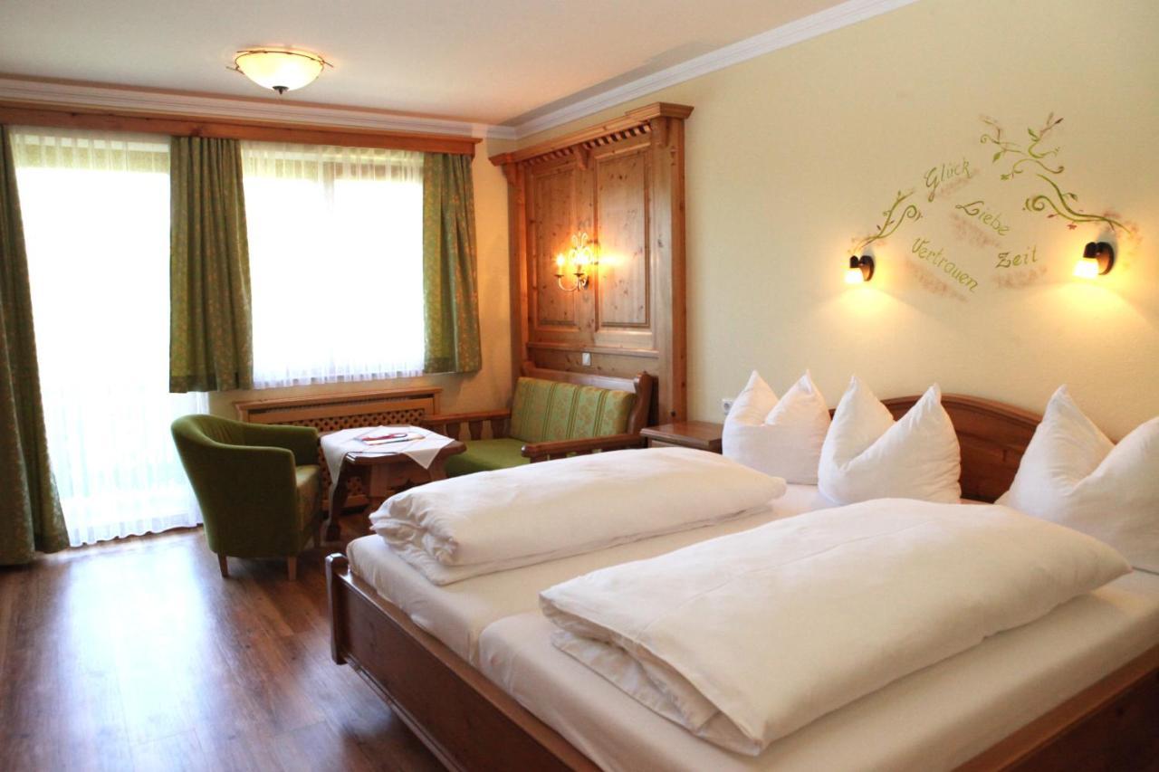 Hotel Sperlhof วินดิชการ์สเทิน ภายนอก รูปภาพ