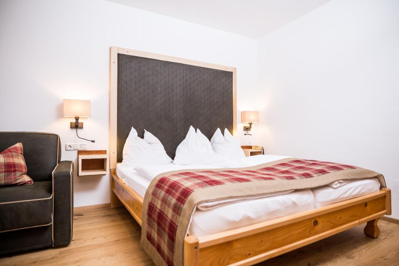 Hotel Sperlhof วินดิชการ์สเทิน ภายนอก รูปภาพ